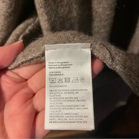 H&M Mama Maternity Wrap Front Cardigan Dark Beige Size L - Picture 5 of 5